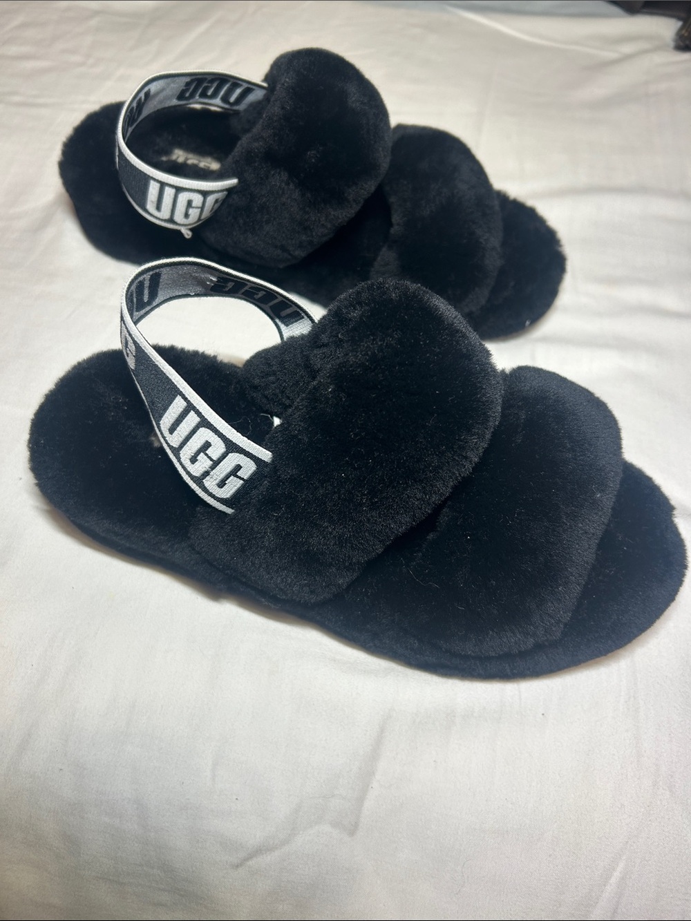 UGG Black Fluff Logo-Back Slide Sandals - Picture 2 of 5